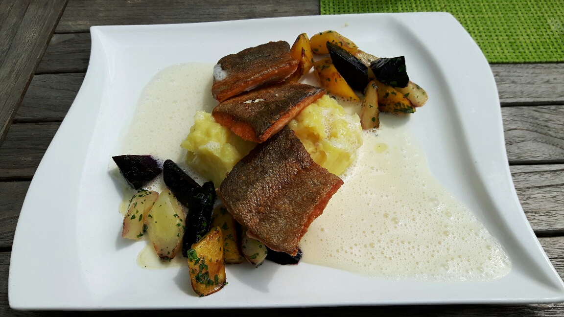 20190531_130949-01_resized